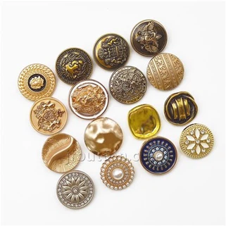 पुरुषों के नेवी ब्लेज़र पीतल बटन