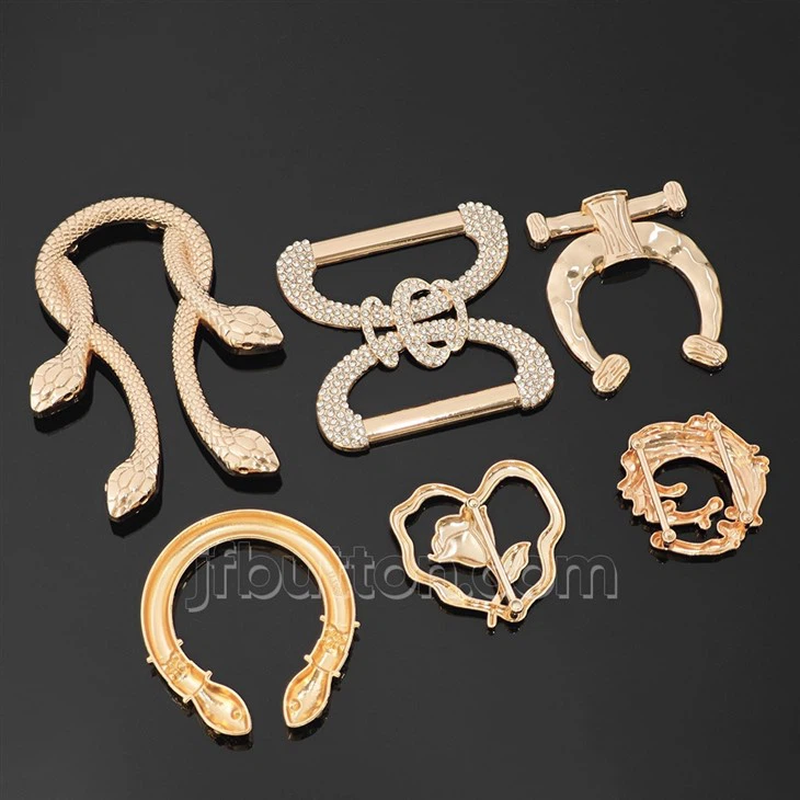 Snake-Head Belt Buckle suppliers
